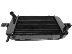 bmw 17117666804 radiator - Bottom side