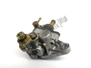 aprilia AP8508863 oil pump - Right side