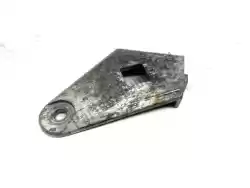 Here you can order the mounting material from Suzuki, with part number 5154005A00: