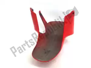 Aprilia AP8156117 front fender - Right side