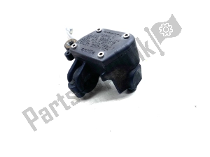 aprilia AP8113698 achterste hoofdcilinder - Linkerkant