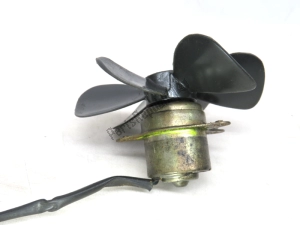 aprilia AP8112819 fan - Lato destro