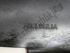 Ducati79110521A 79110521A batteriekastenteil - Rechte Seite