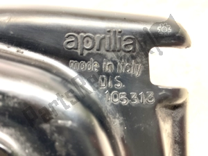 aprilia AP8149476 guarda - Lado direito