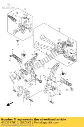 Aqui você pode pedir o suporte, fr pé em Suzuki , com o número da peça 4352147H10: