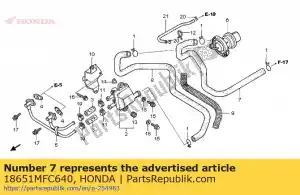 Honda 18651MFC640 tubo, control de inyección de aire - Lado inferior