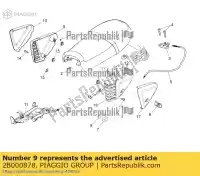 2B000878, Piaggio Group, prawy panel boczny moto-guzzi v zgulw100, zgulwuc0  zgulw200;zgulwuc1; zgulwub0 zgulwub1 750 2014 2015 2016, Nowy