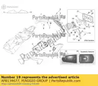 AP8134677, Piaggio Group, Supporto riflettore aprilia  caponord dorsoduro mana mojito na rxv rxv sxv scarabeo shiver sxv zd4rab00, zd4rad00 zd4rag00 zd4rc000, zd4rca00, zd4rc001, zd4rcc00 zd4rcb00, zd4rcc01, zd4rce00 zd4sm000, zd4sma00, zd4smc00, zd4smc01 zd4tv000, zd4tv001, zd4tva00, zd4tva01, zd4tv, Nuovo