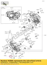 Tutaj możesz zamówić uszczelka zawór zwrotny kh250-b5 od Kawasaki , z numerem części 92065023: