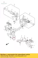 4351141F00, Suzuki, staffa anteriore f suzuki vl vz 800 2001 2002 2003 2004 2005 2006 2007 2008 2009 2010 2011 2012 2014 2015 2016, Nuovo