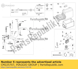 aprilia CM225707 fuse 7.5a - Bottom side