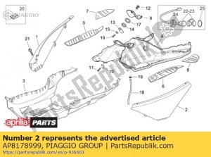 aprilia AP8178999 lewa pokrywa boczna. szary - Dół