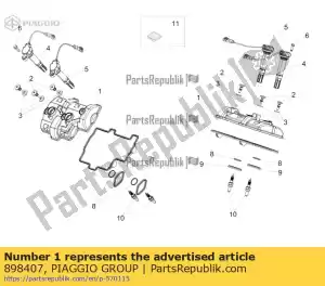 Piaggio Group 898407 head cover - Bottom side