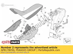 Qui puoi ordinare pannello laterale rh. Nero da Piaggio Group , con numero parte AP8178050: