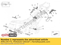 AP8134775, Aprilia, Support supérieur de refroidisseur d'eau, Nouveau