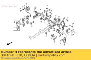 Honda 30410MT3610 unit comp spark - Bottom side