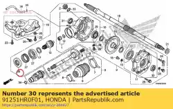 Ici, vous pouvez commander le joint d'huile, 39x70x12 auprès de Honda , avec le numéro de pièce 91251HR0F01: