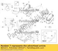 884227, Piaggio Group, reflektor przeciwmgielny moto-guzzi stelvio zgulze00, zgulzg00, zgulzu01 1200 2009 2011 2016 2017, Nowy