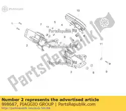 Ici, vous pouvez commander le support du tableau de bord droit auprès de Piaggio Group , avec le numéro de pièce 898687: