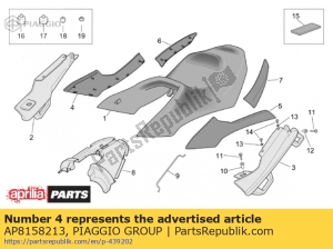 aprilia AP8158213 prawy przedni panel boczny czerwony - Dół