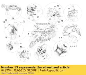 Piaggio Group 641754 wtyczka - Dół