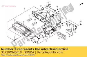 honda 33720MM8610 lumière assy., licence (12v 5w) - La partie au fond