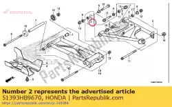 Ici, vous pouvez commander le bague, bouchon auprès de Honda , avec le numéro de pièce 51393HB9670: