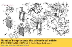 Here you can order the rubber, r. Radiator grille upper from Honda, with part number 19036MCB610: