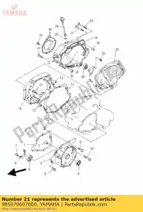 yamaha 985070607000 screw, pan head - Bottom side