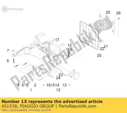 Aqui você pode pedir o refletor em Piaggio Group , com o número da peça 651538: