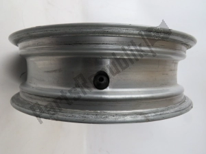 aprilia AP8128107 rear wheel silver - image 17 of 28
