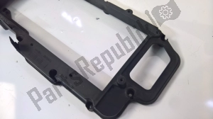 aprilia 851576 corpo cassa filtro - Lato sinistro