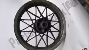 Piaggio Group AP8208292 rear wheel - Upper side