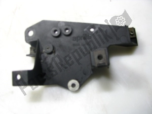 aprilia AP8230855 air box upper support - Left side