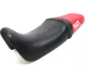 aprilia AP8229028 saddle, black - Middle