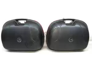 Givi GI0122 side cases - image 22 of 40