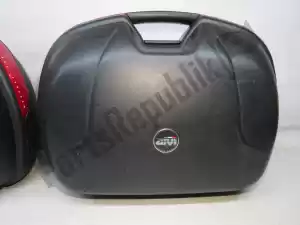 Givi GI0122 kufry boczne - obraz 28 z 40