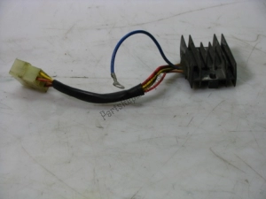 aprilia AP8112906 voltage regulator - Upper side