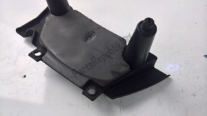 aprilia AP8134567 air filter housing support - Right side