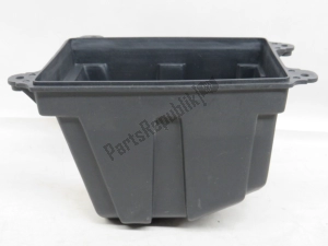 aprilia ap8131120 air filter box - Middle