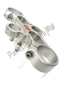 aprilia AP8123932 upper triple clamp - image 9 of 14