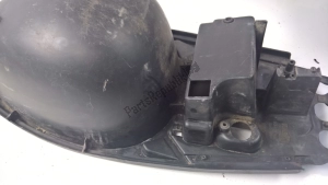 aprilia AP8248568 compartimento do capacete - Lado esquerdo