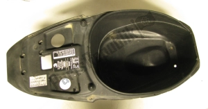 aprilia AP8230923 helmet compartment - Left side