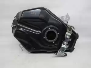 Yamaha MTSP20210424131202USOLM fuel tank, black - image 15 of 16