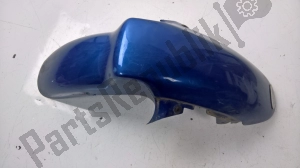 aprilia AP8126513 front fender blue - Middle