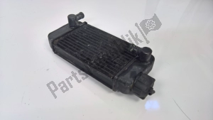 aprilia AP8201419 radiator - Right side