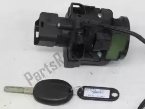 Piaggio CM082504 throttle body / ignition lock / ecu / trunk and buddy lock mechanism - image 47 of 52