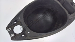 aprilia AP8248568 helmet compartment - Left side