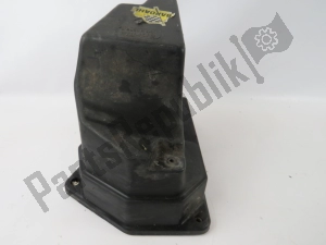 aprilia AP8230092 air box - Plain view