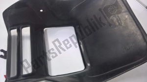 aprilia AP8130272 koplamp kap - Onderste deel